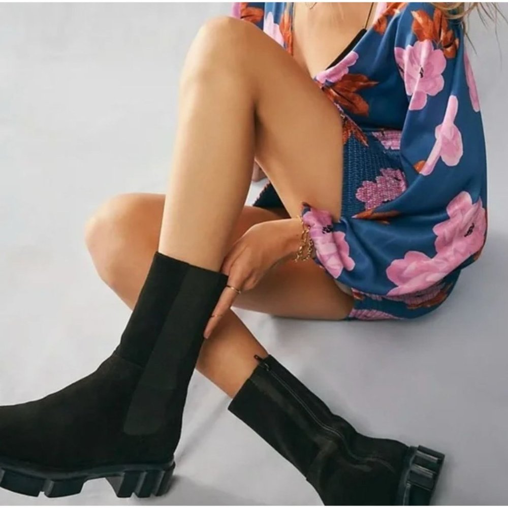 Free People Brooks Lug Sole Chelsea Boot Tall Ankle Leather Shoes Black Suede